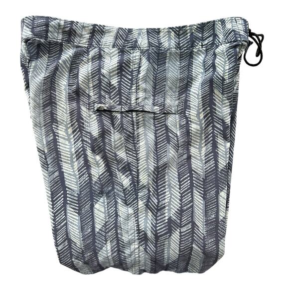 Outerknown Kelly Slater Surf Board Shorts Mens 34 Blue Chevron Athleisure Swim - Picture 10 of 12